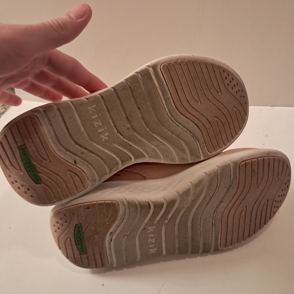 Kizik Sneakers Women's 6.5 Wide Peaches N' Cream Athens Hands Free Slip On - Picture 7 of 7